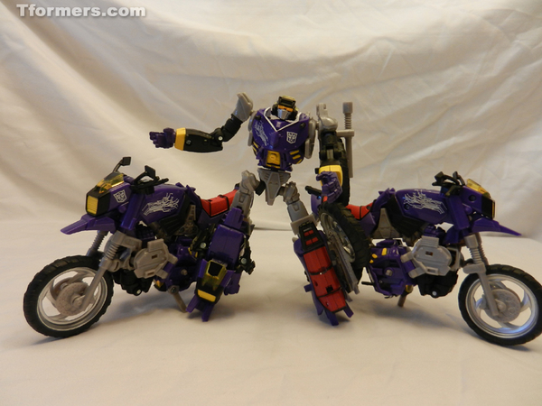 Botcon 2012 Convention Exclusives Junkion Scrap Iron  (20 of 30)